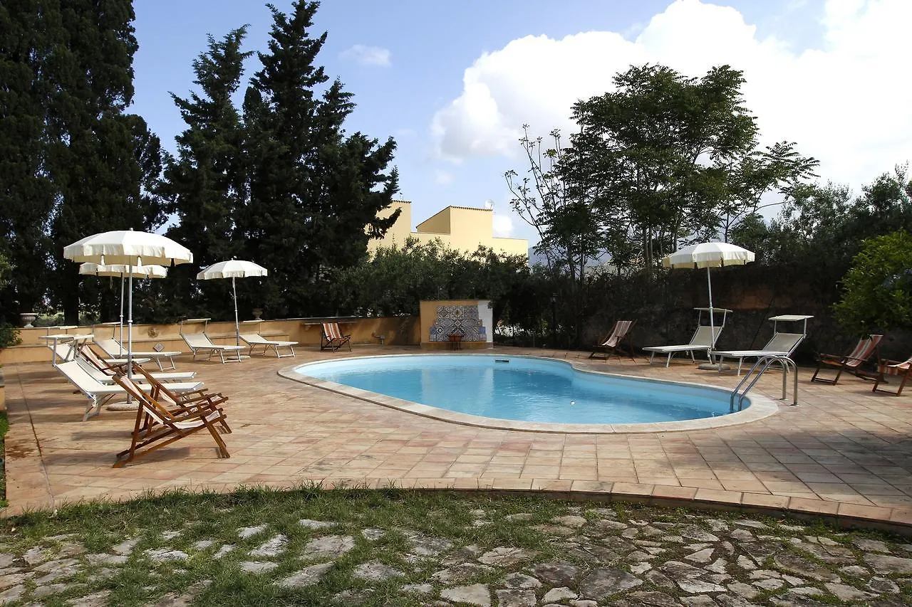 Baglio Costa Di Mandorla Villa Paceco 0*,  Italy